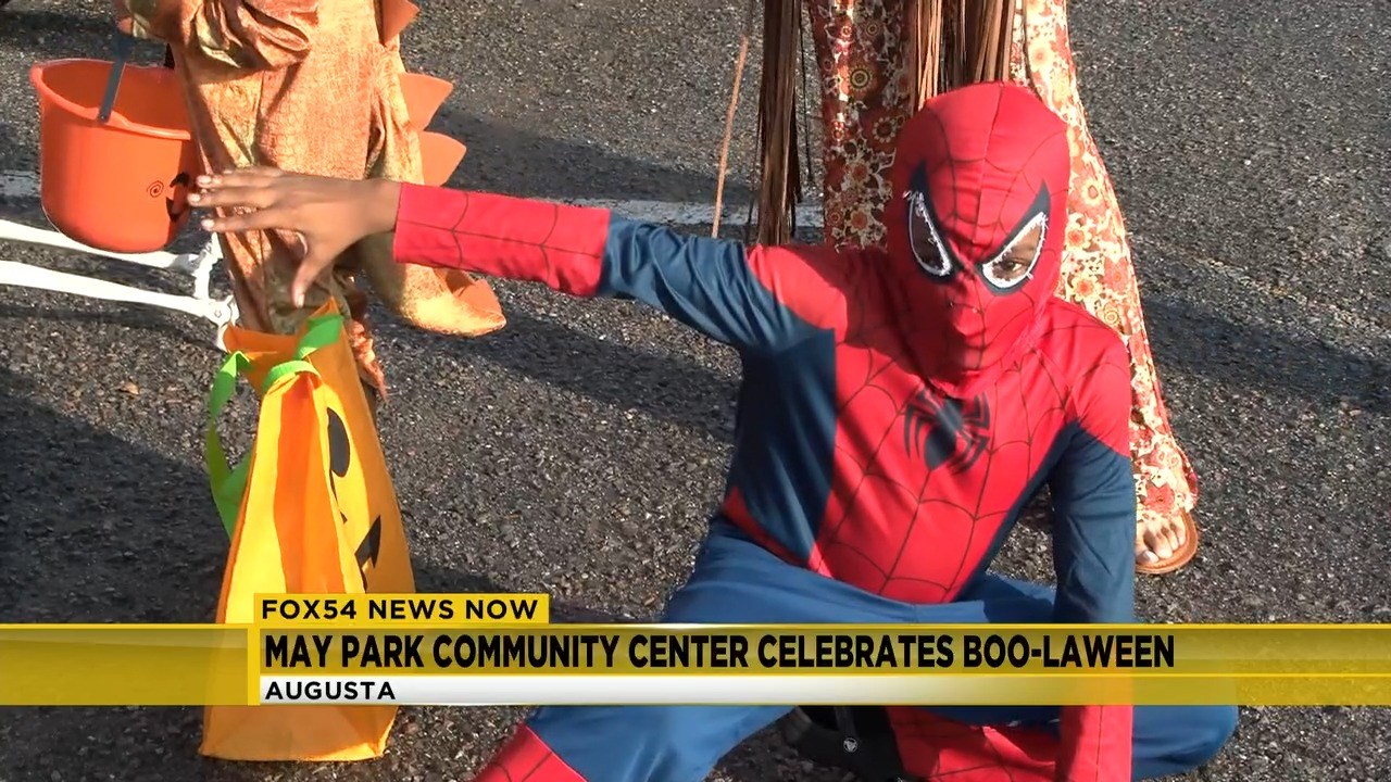 May Park Community Center celebrates Boo-Laween Trunk or Treat
