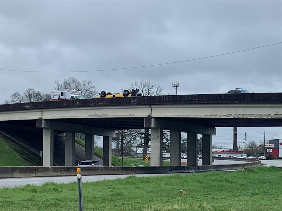 Overturned vehicle on Peach Orchard overpass at Gordon Hwy WFXG
