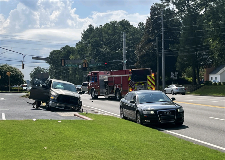 TRAFFIC ALERT 3vehicle accident slows Washington Road traffic WFXG