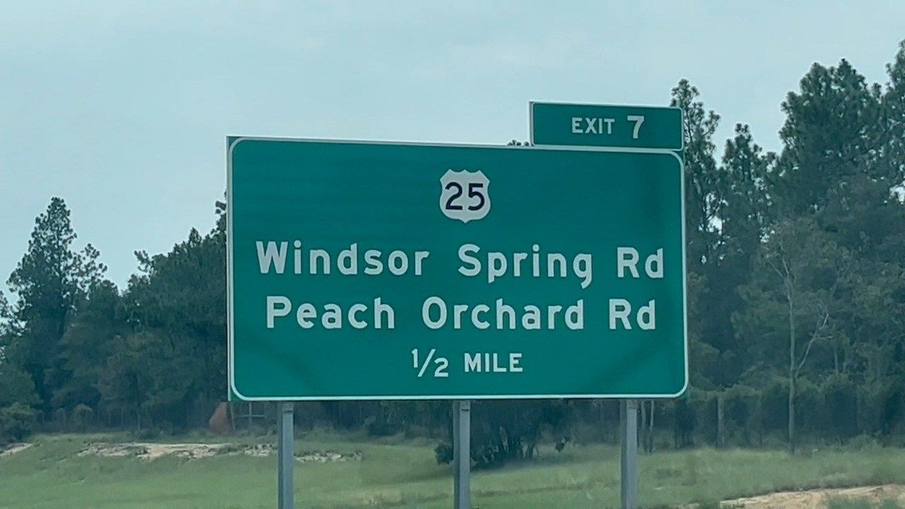 Residents and commission push for Peach Orchard Road to have traffic
