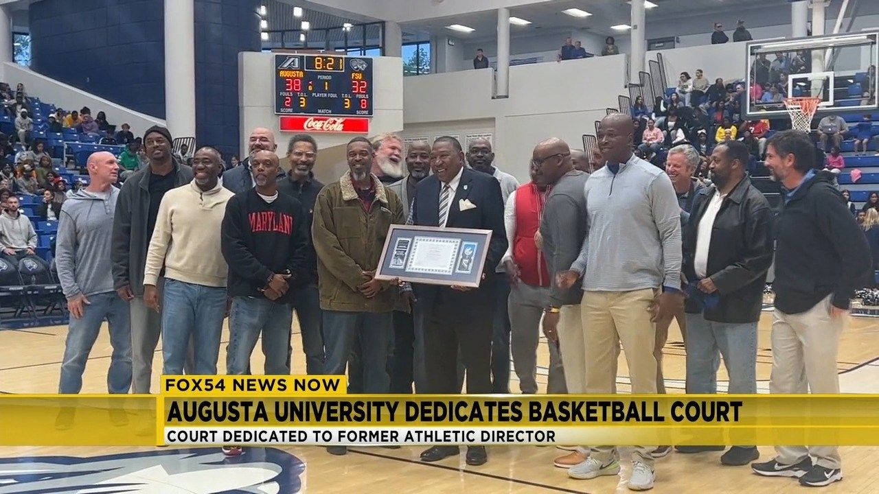 Augusta University dedicates basketball court to former athletic