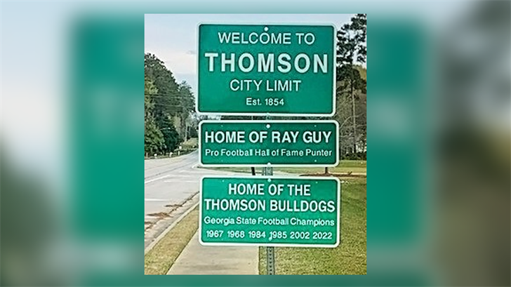 Thomson unveils new signs honoring football roots WFXG