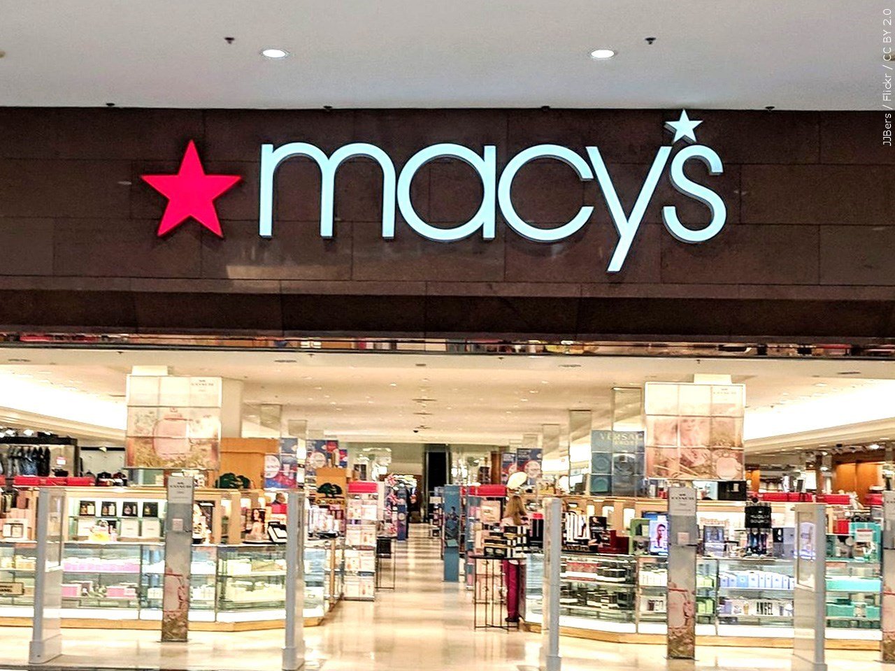 Macy's To Close 150 Namesake Stores As Sales Slip, Pivot To Luxury With ...